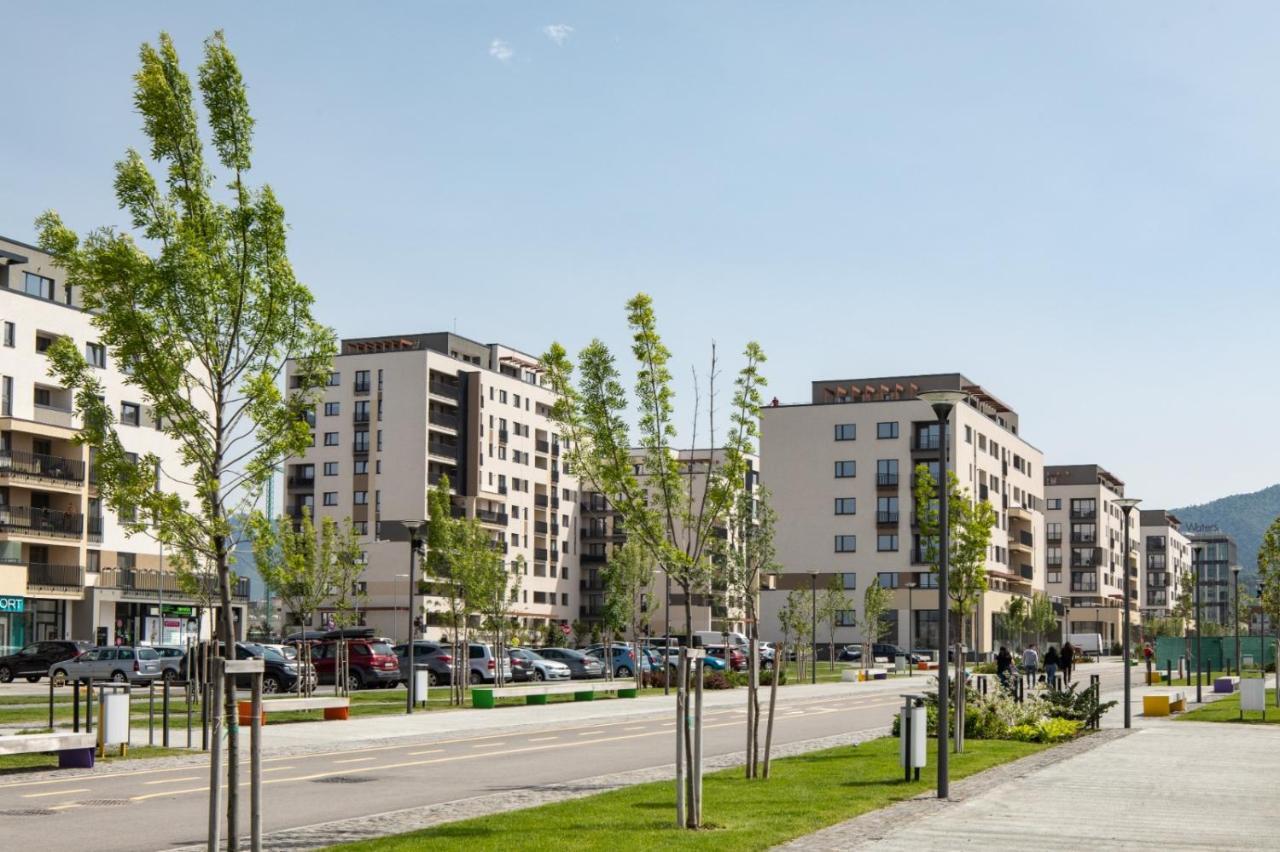 Dreamview Apartment With Private Parking Brasov Luaran gambar