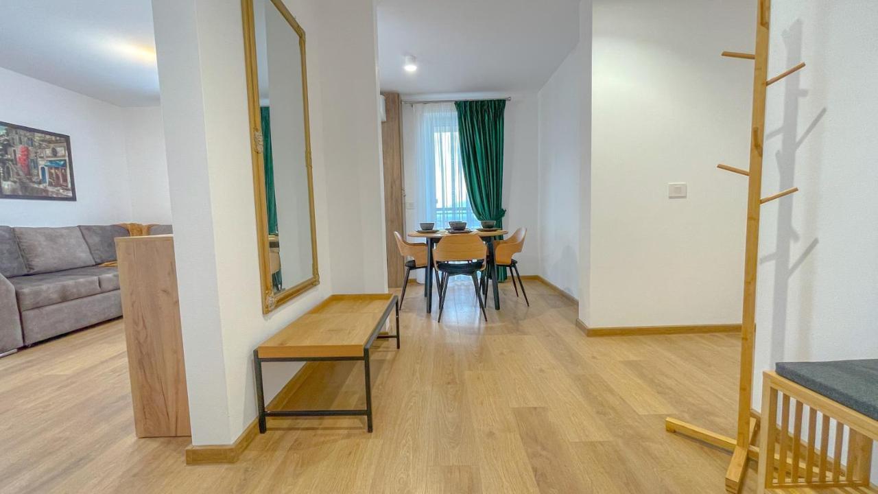 Dreamview Apartment With Private Parking Brasov Luaran gambar