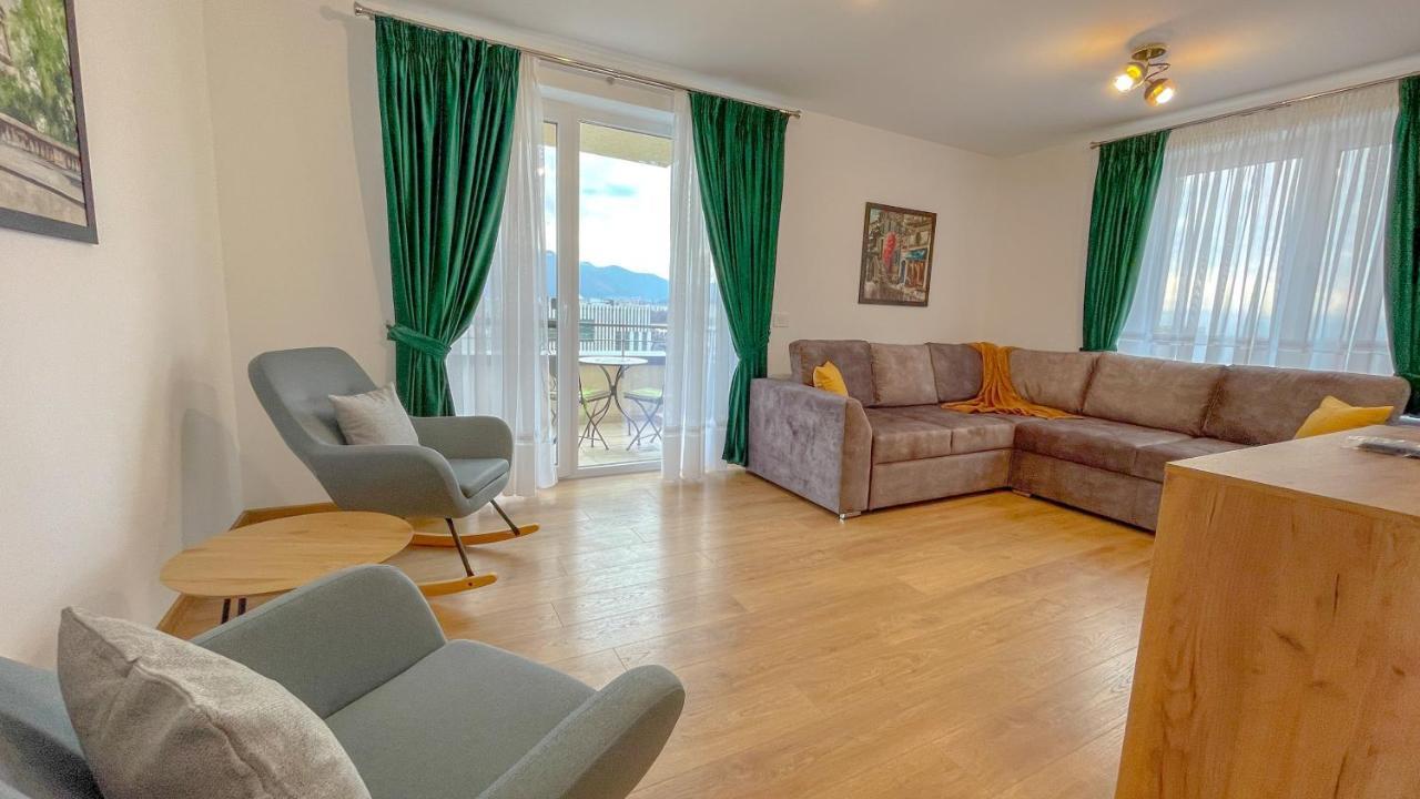 Dreamview Apartment With Private Parking Brasov Luaran gambar